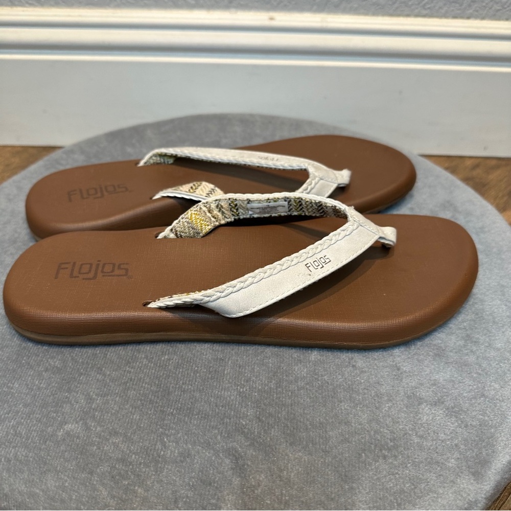 Flojos Flip Flops Womens Size 10 Brown‎ with Suede Upper